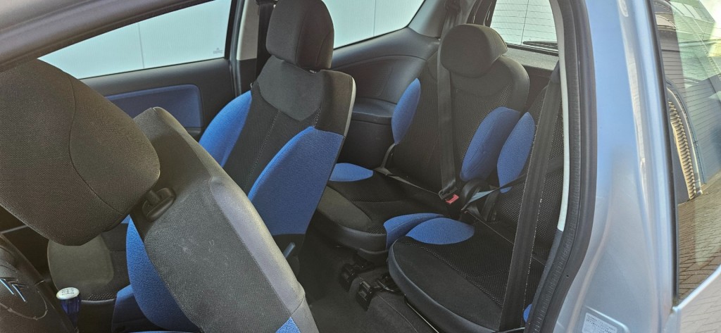 Citroen C2