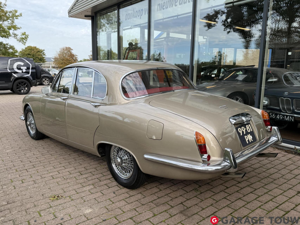 Jaguar S-Type