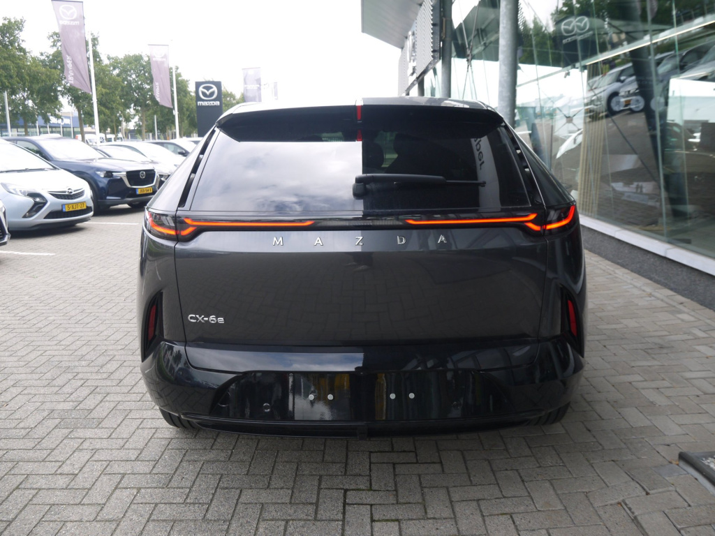 Mazda Cx-6e