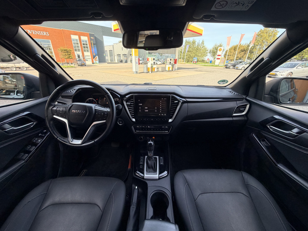Isuzu D-max