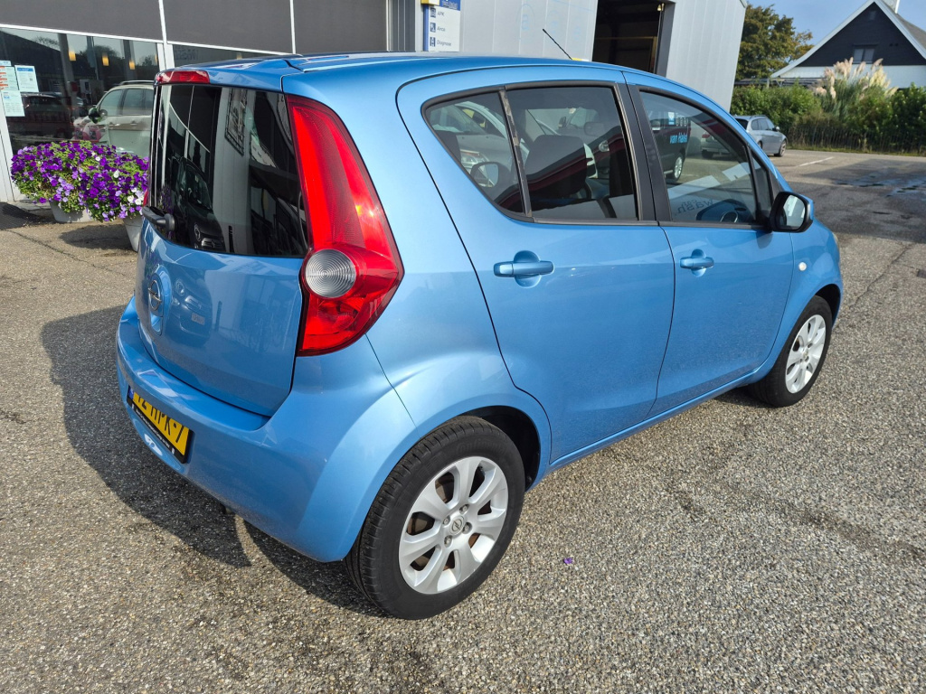 Opel Agila