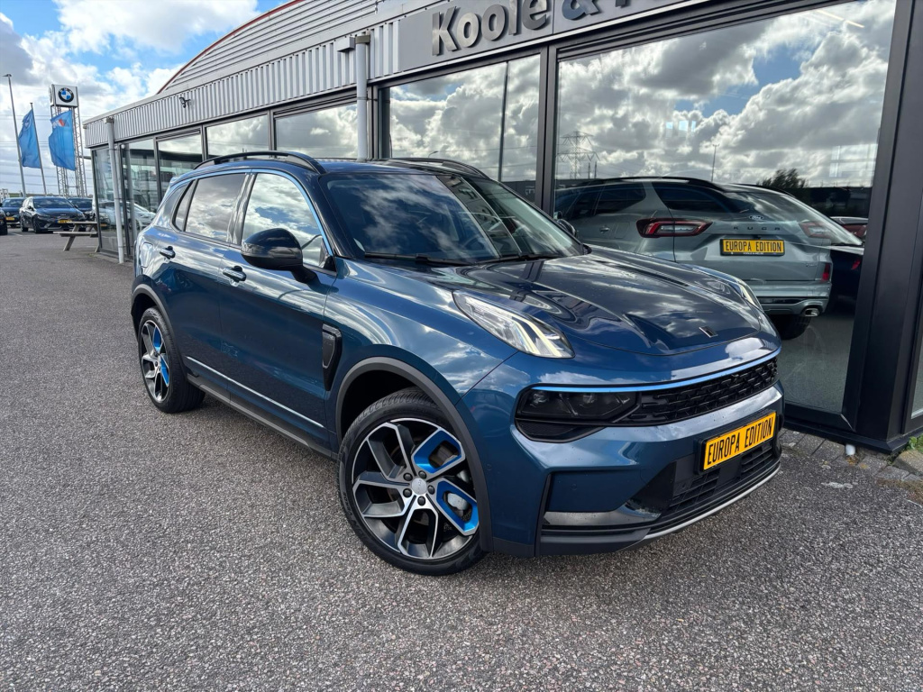 Lynk & Co 01