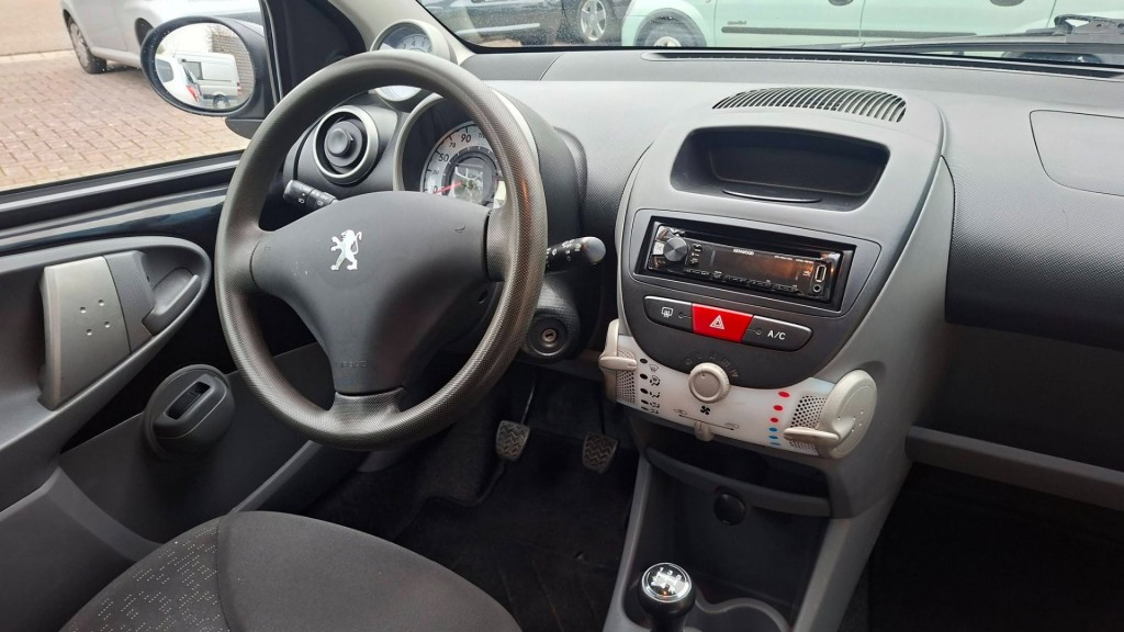 Peugeot 107