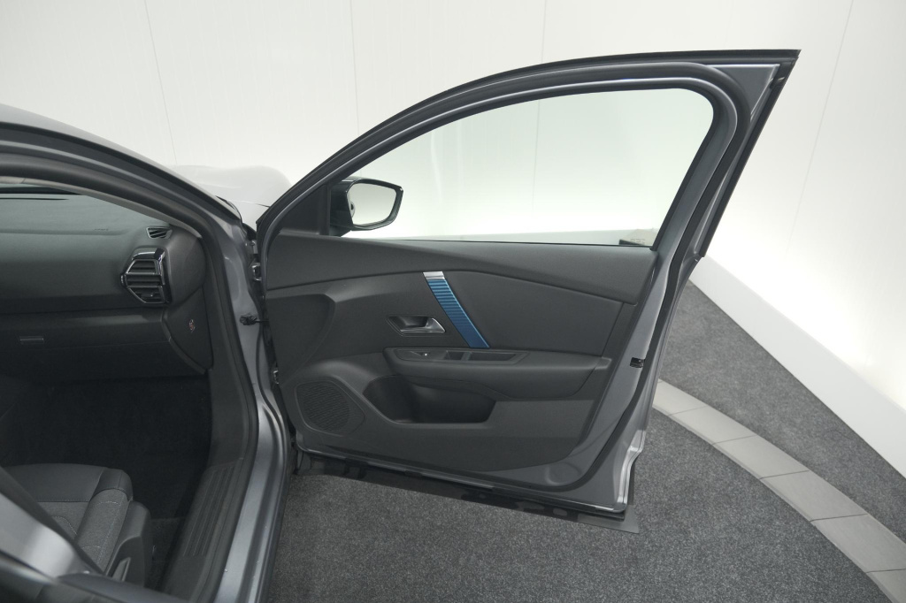 Citroen Ë-c4