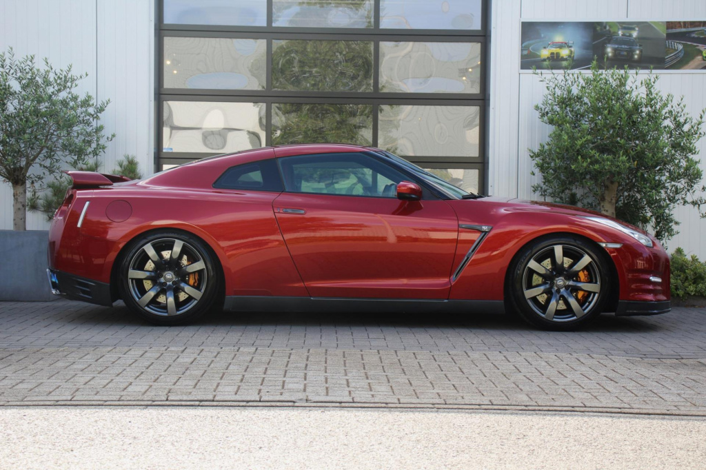 Nissan Gt-r