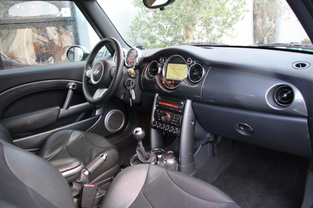 Mini Cabrio
