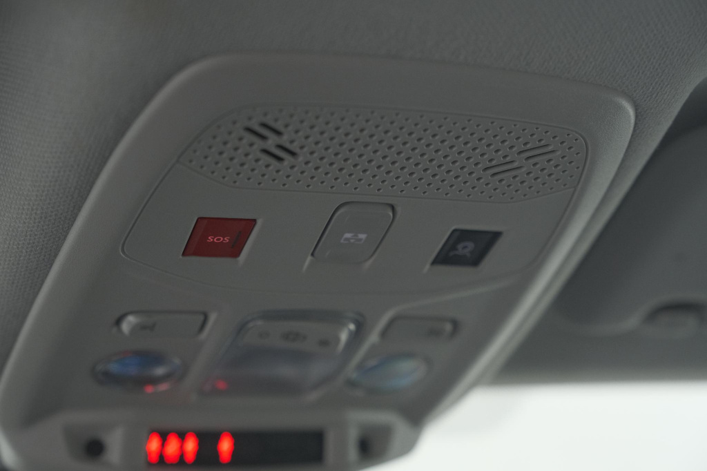 Citroen Ë-c4