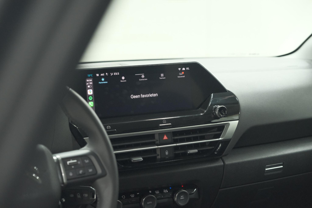 Citroen Ë-c4
