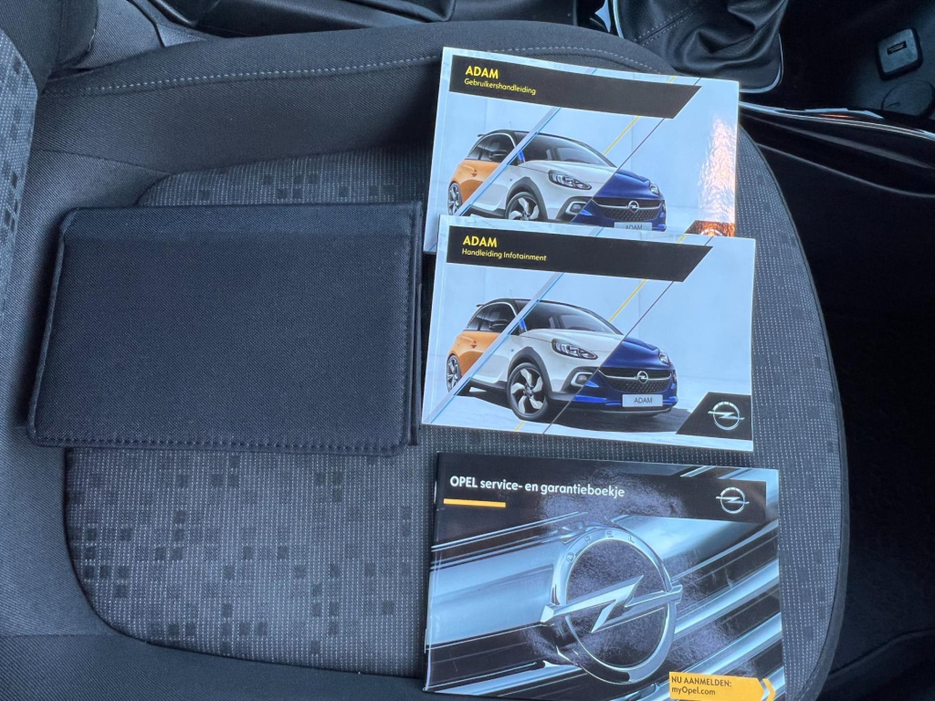 Opel Adam