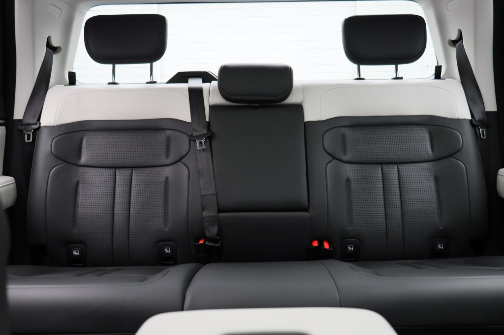 Maxus Eterron 9
