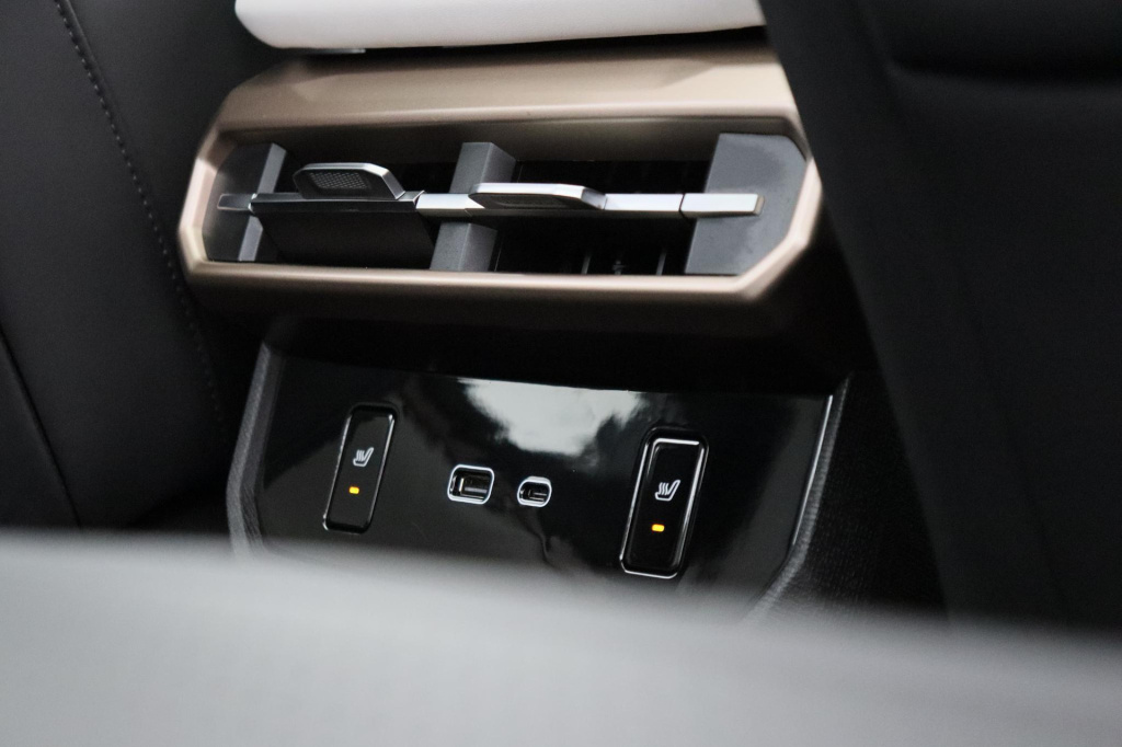 Maxus Eterron 9