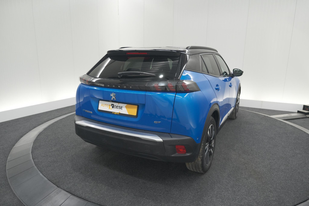 Peugeot E-2008
