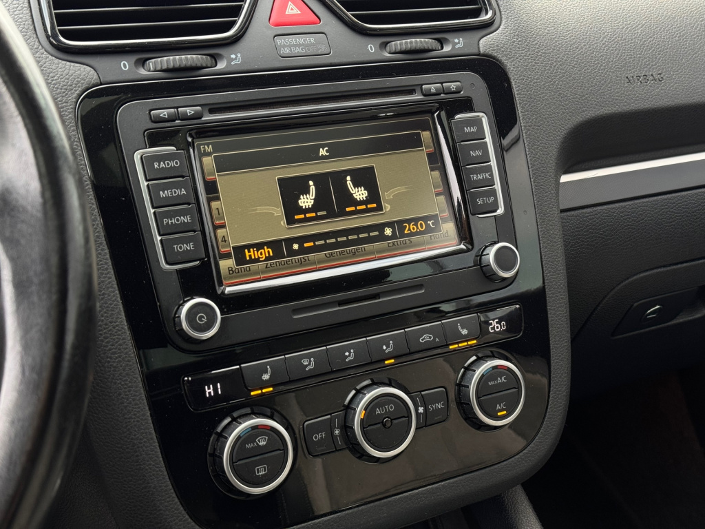 Volkswagen Eos