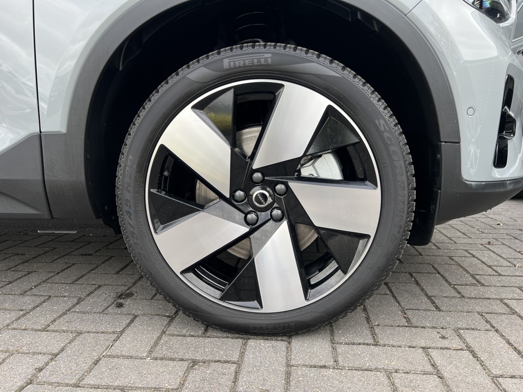 Volvo C40