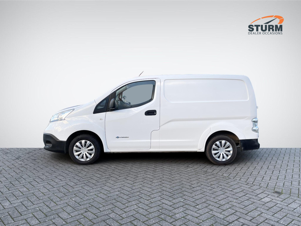 Nissan E-nv200