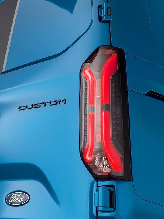 Ford E-transit Custom