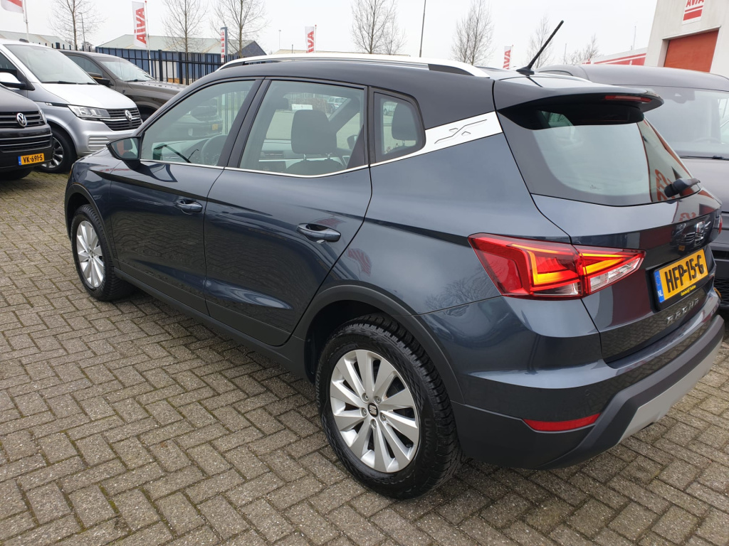 Seat Arona