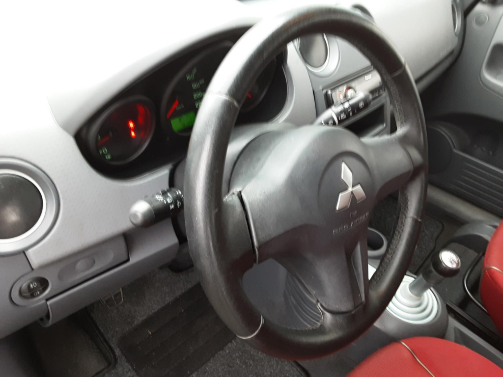 Mitsubishi Colt