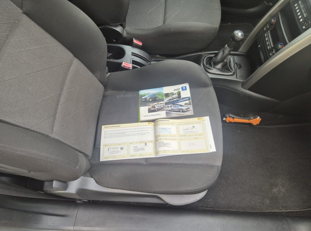 Peugeot 207
