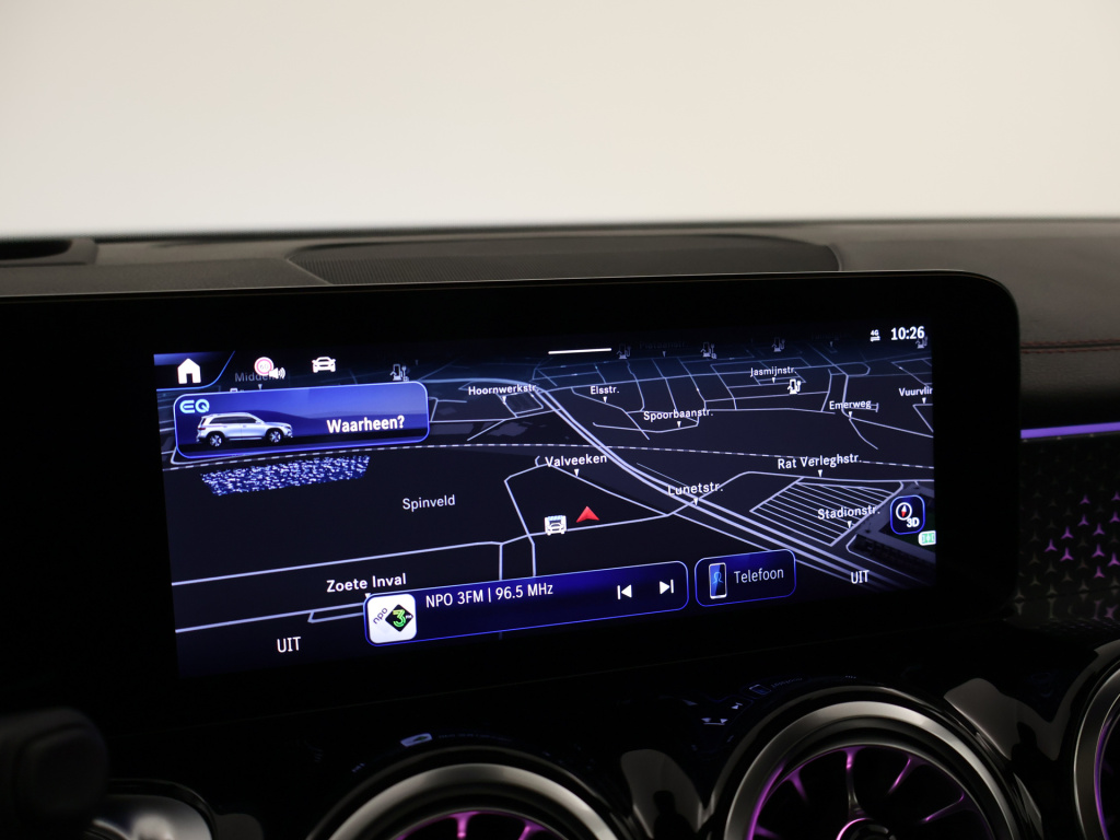 Mercedes-Benz Eqb