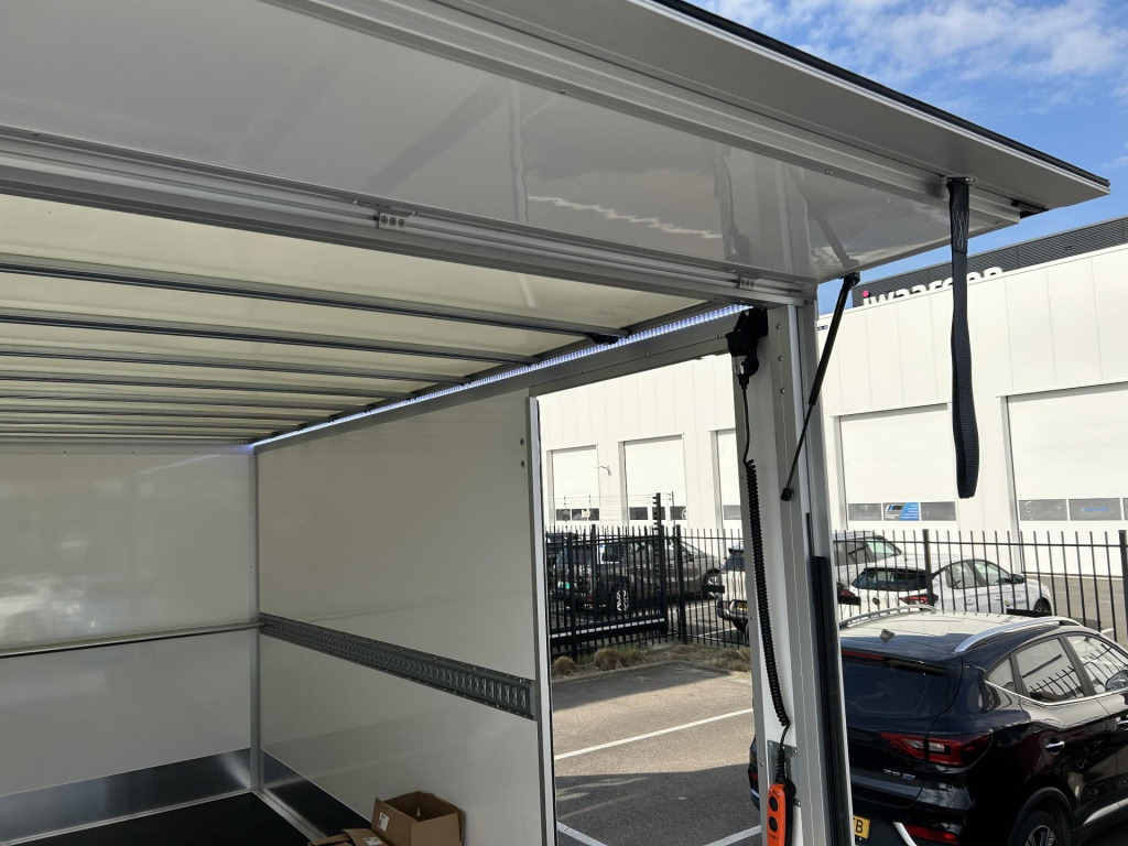 Maxus Edeliver9