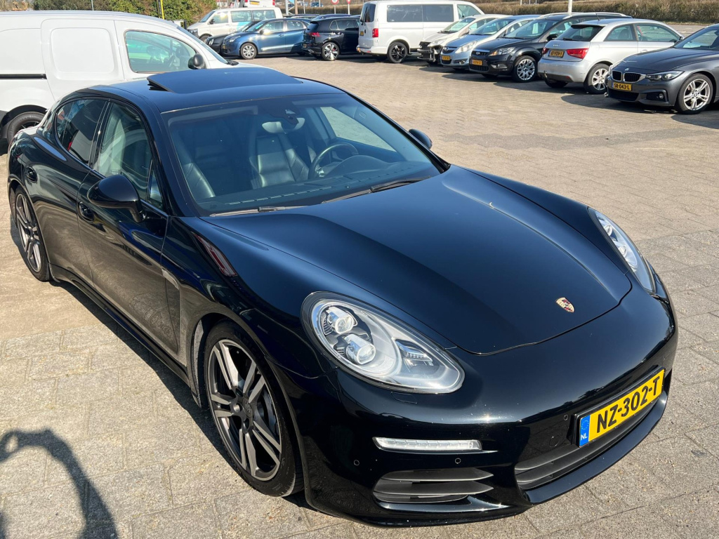 Porsche Panamera