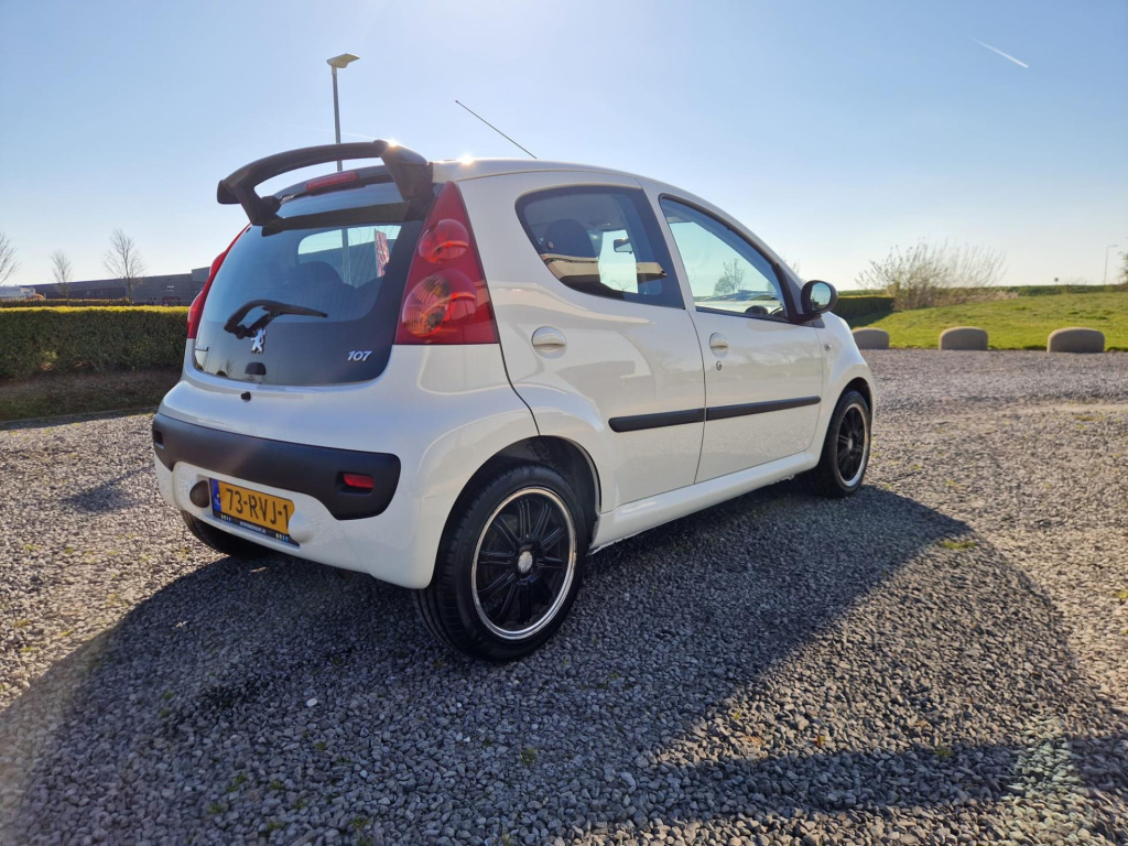 Peugeot 107