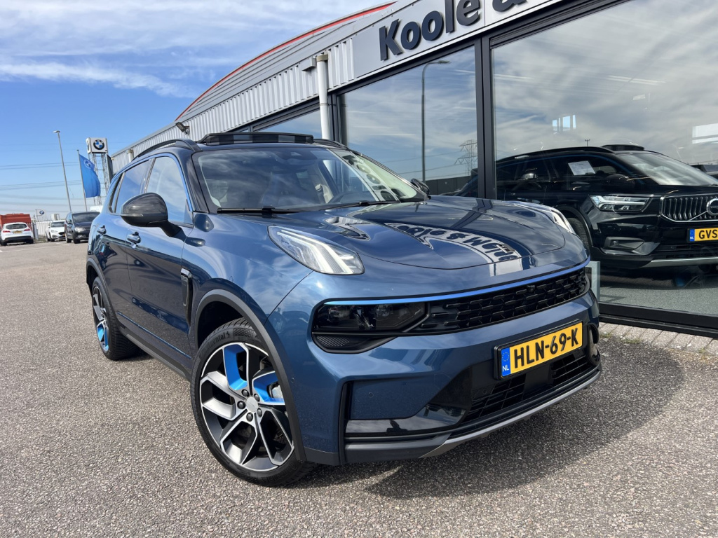 Lynk & Co 01