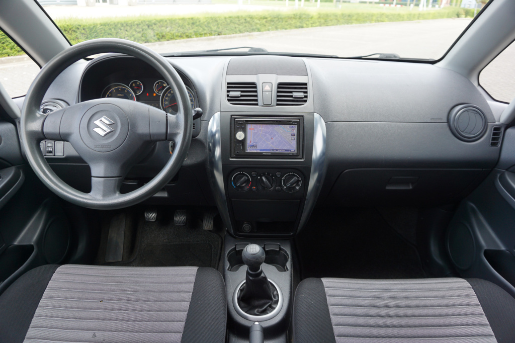 Suzuki Sx4