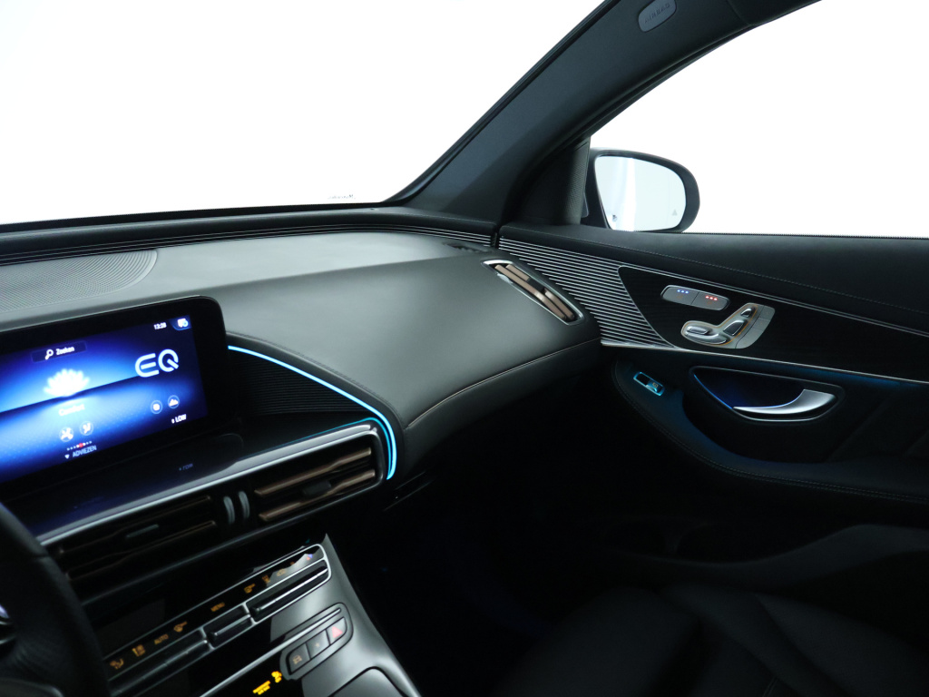 Mercedes-Benz Eqc