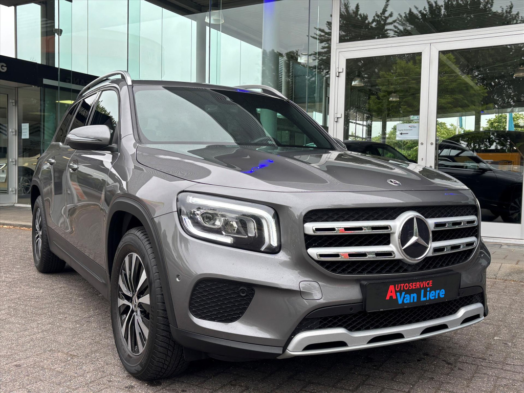 Mercedes-Benz Glb