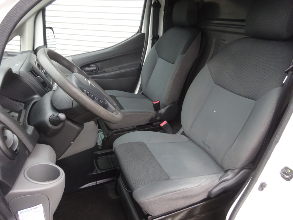 Nissan Nv200