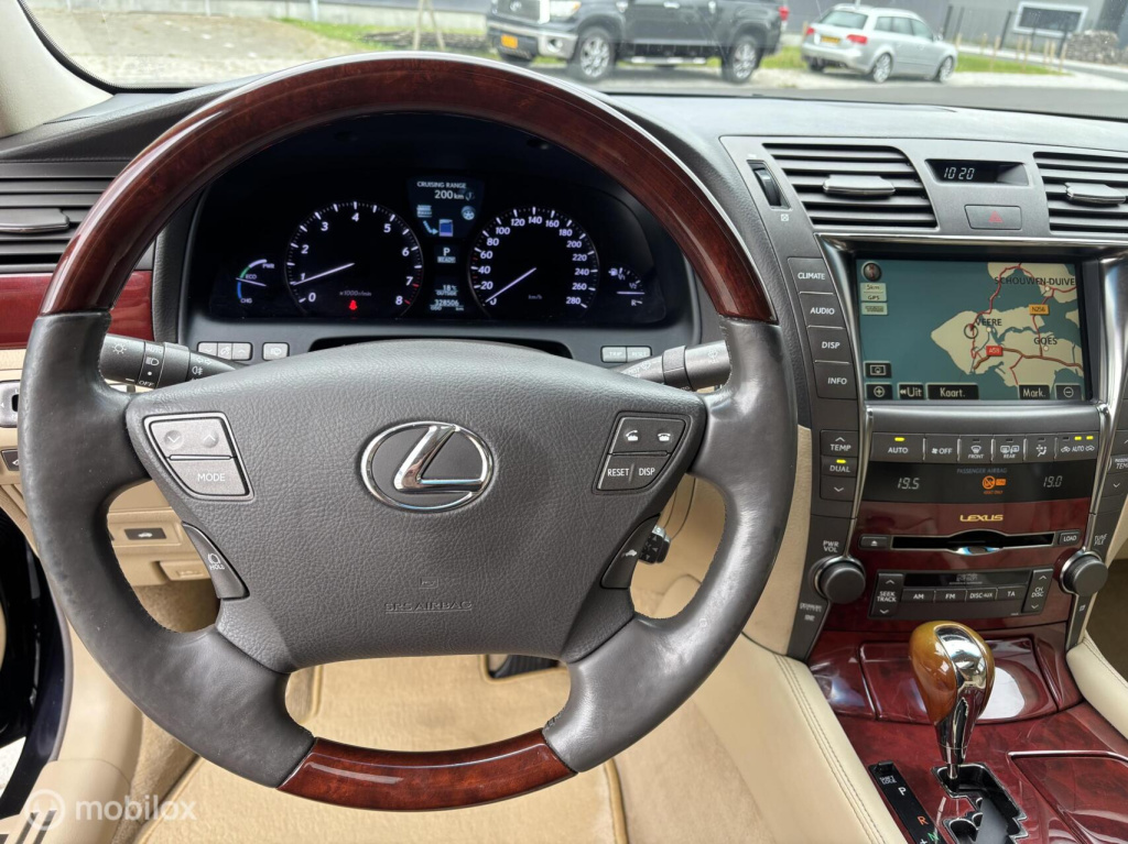 Lexus Ls