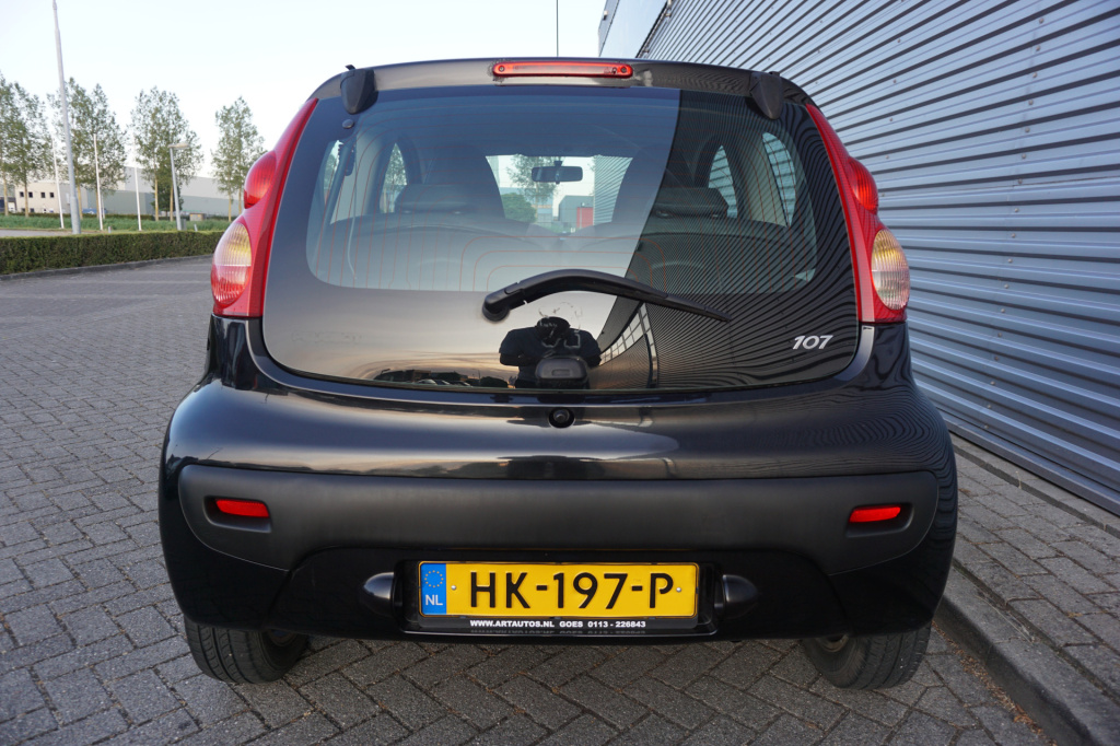 Peugeot 107