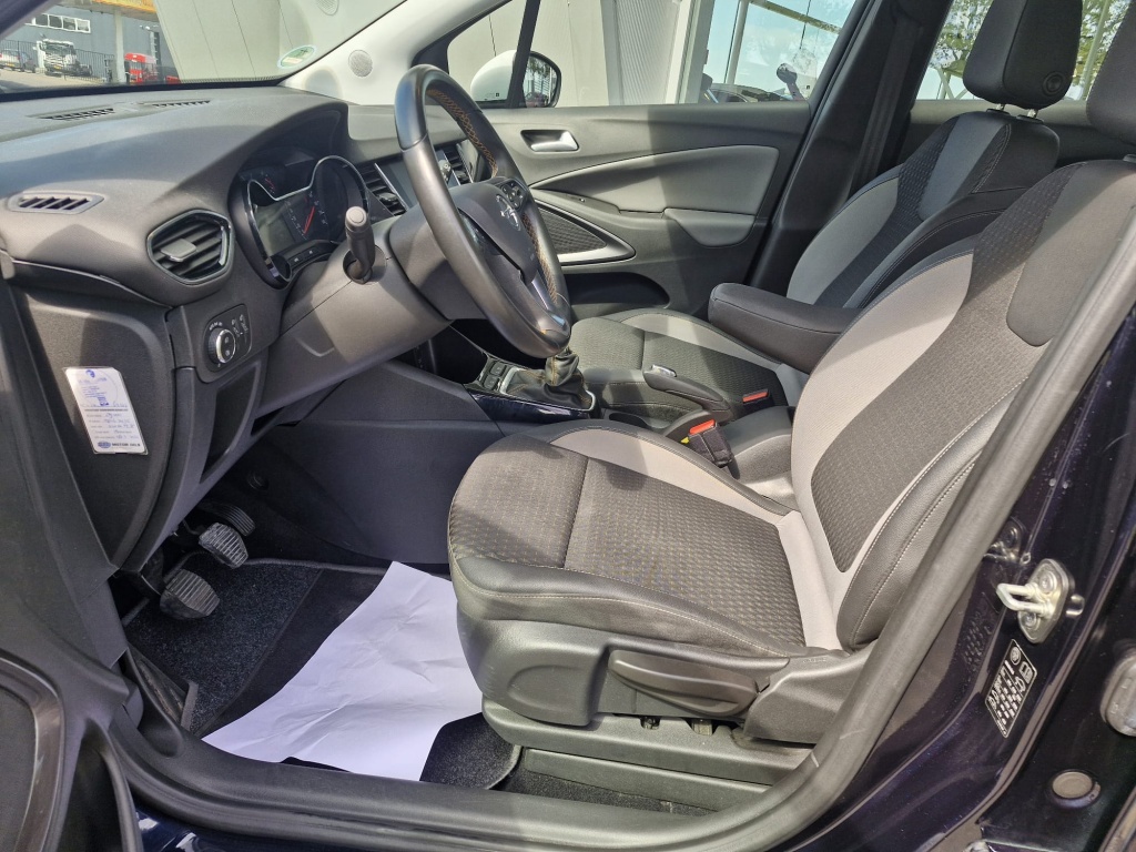 Opel Crossland X
