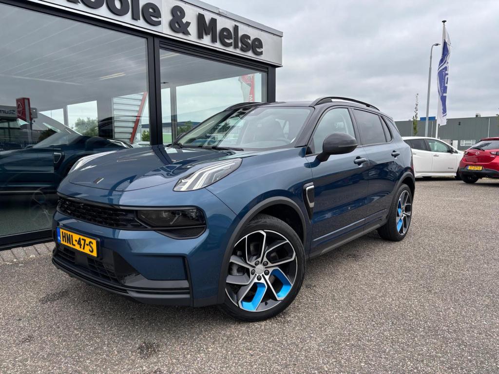 Lynk & Co 01