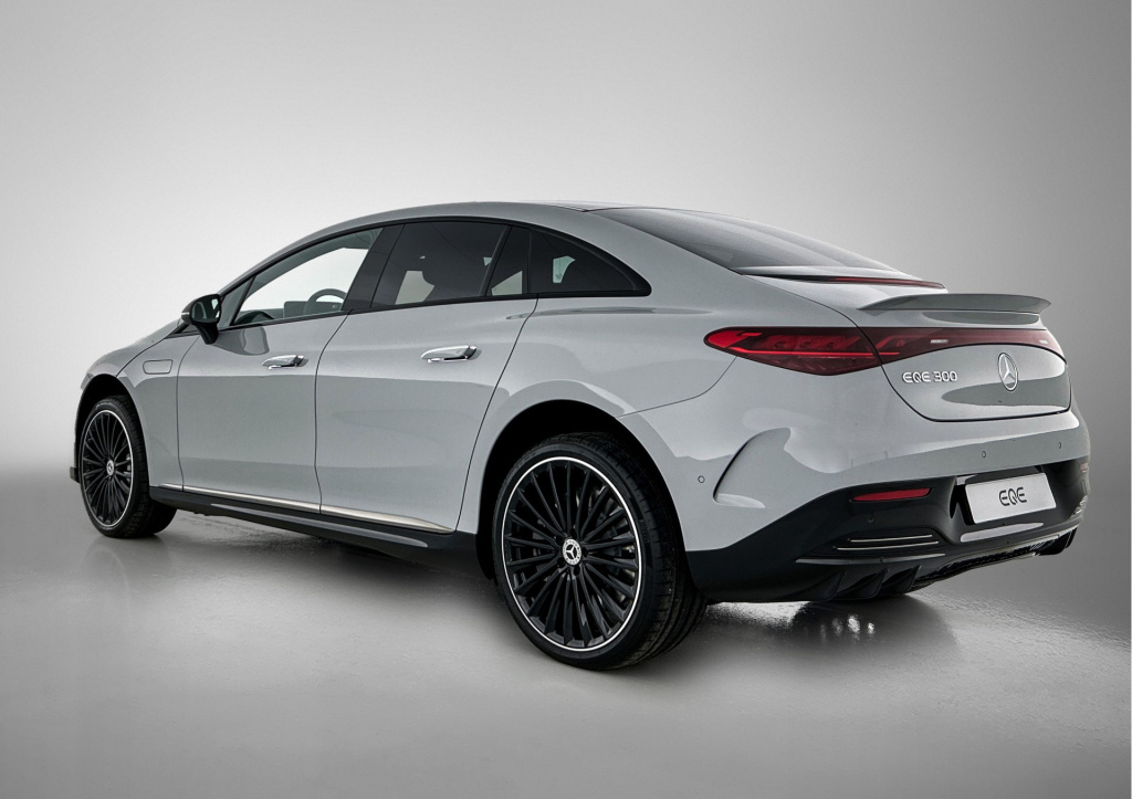 Mercedes-Benz Eqe