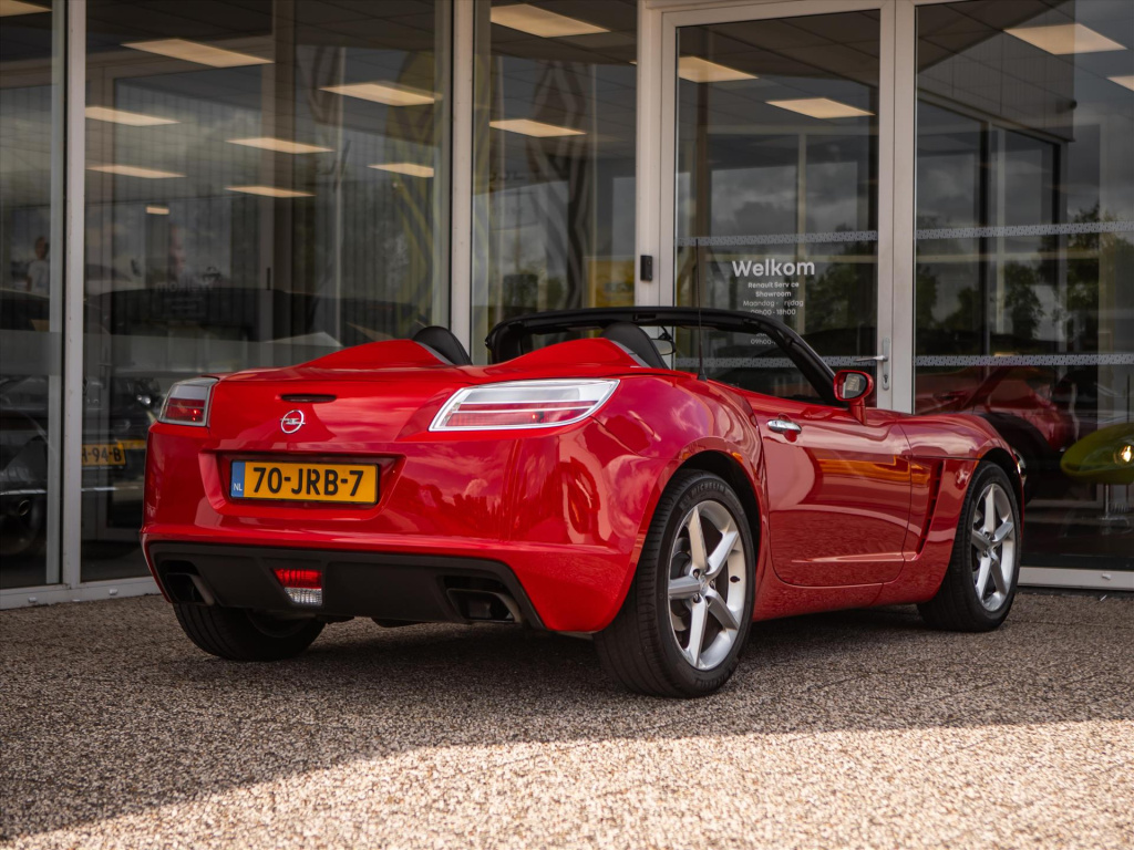 Opel GT