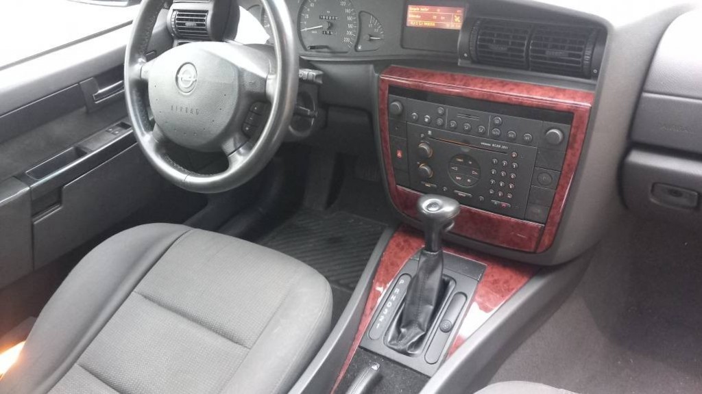Opel Omega