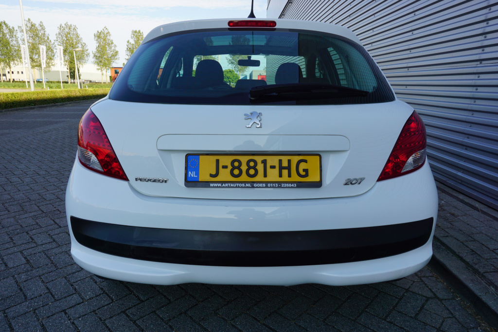 Peugeot 207