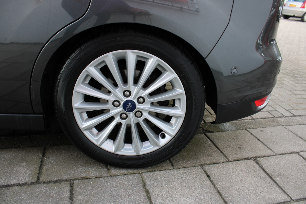 Ford C-max