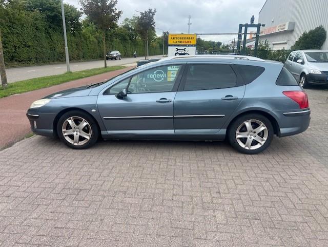 Peugeot 407