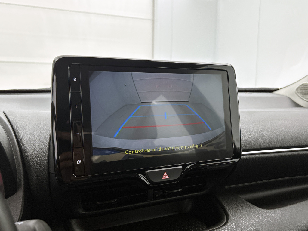 Mazda 2 Hybrid