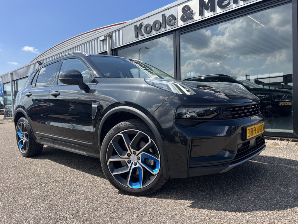 Lynk & Co 01