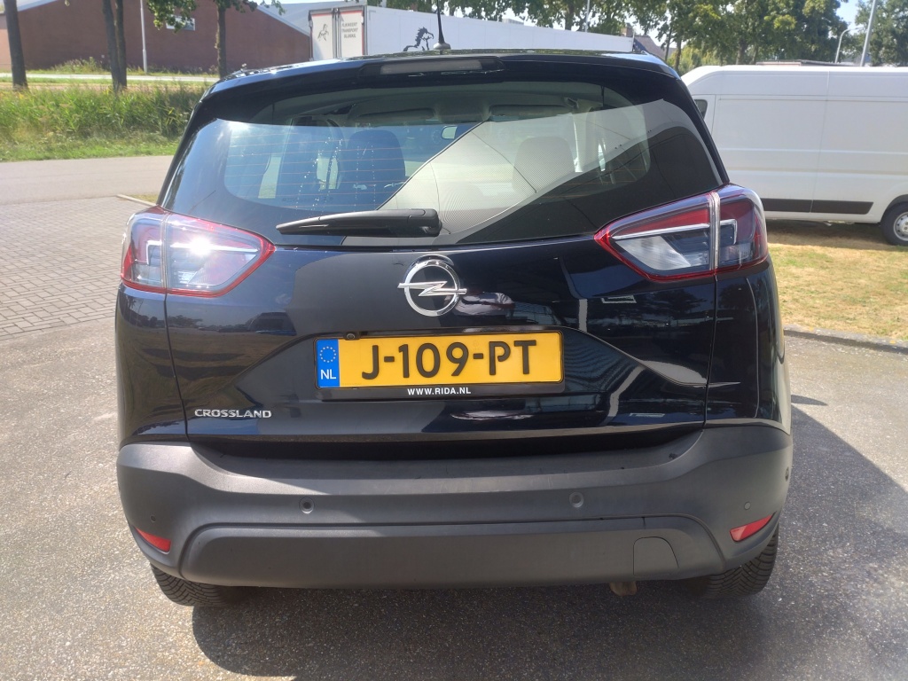 Opel Crossland X