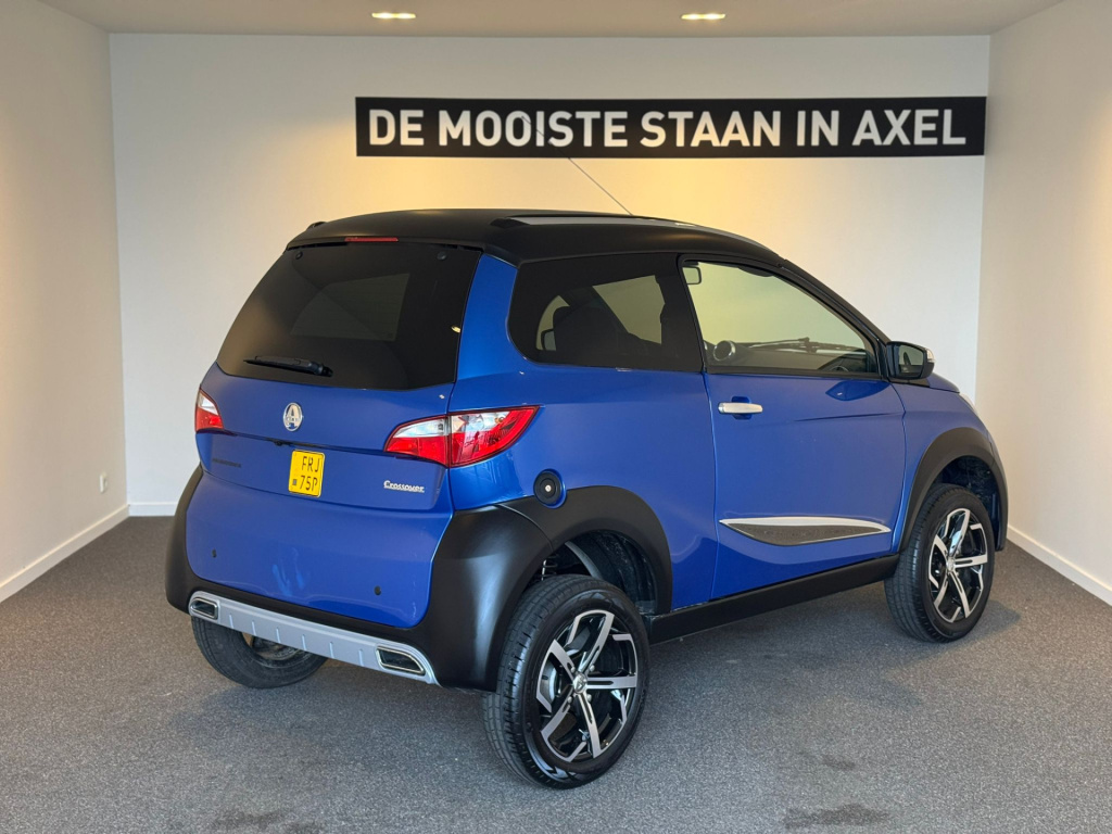 Aixam Crossover