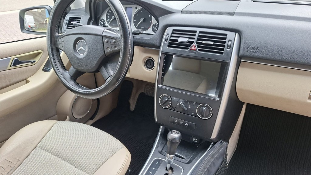 Mercedes-Benz Onbekend
