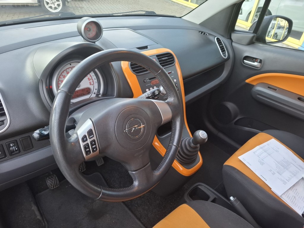 Opel Agila