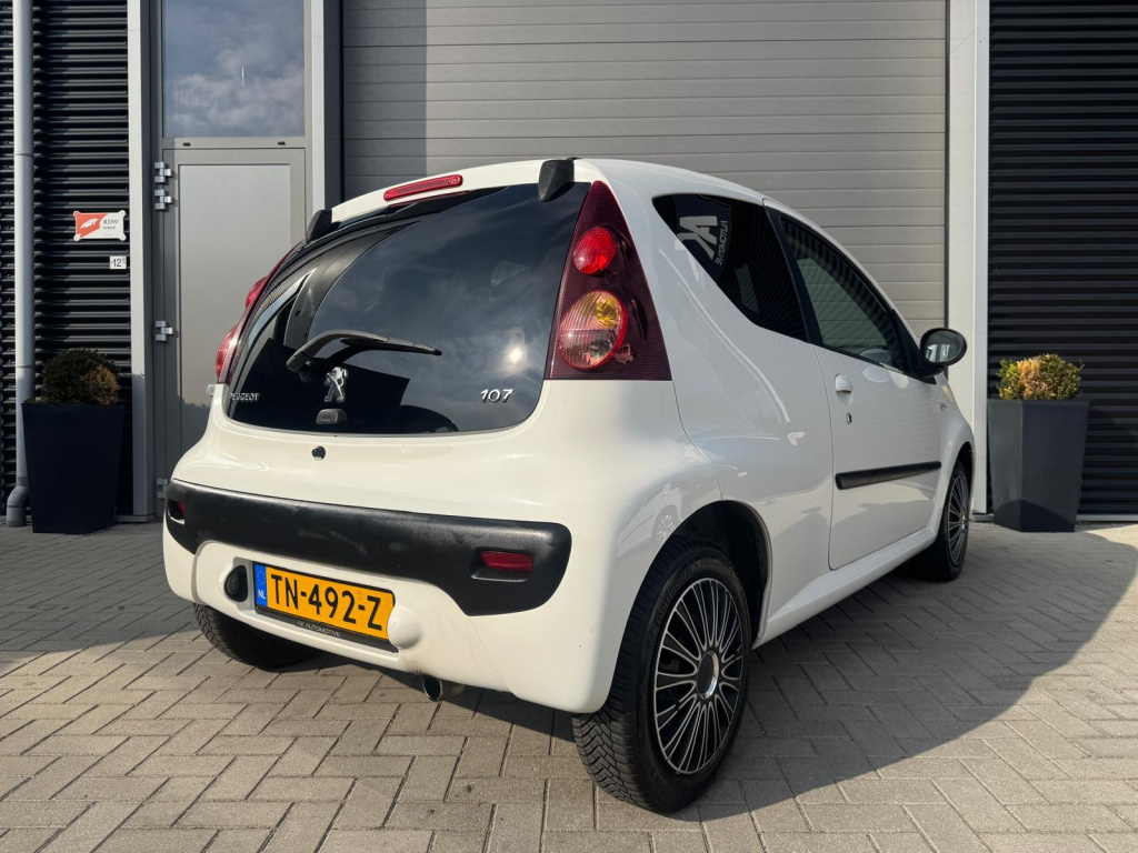 Peugeot 107