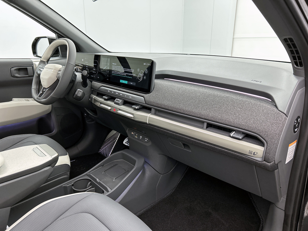 Kia Ev3